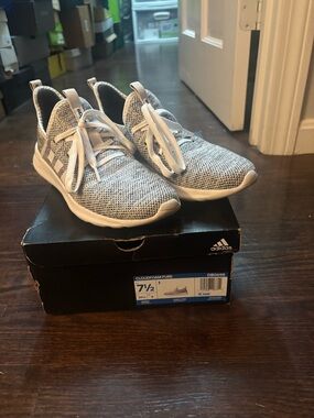 adidas Kids Cloudfoam Knit Sneakers in Grey and White